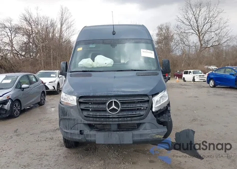 2019 Mercedes-Benz Sprinter 2500 High Roof V6 z USA, uszkodzony, nr VIN WD4PF1CD3KP120716
